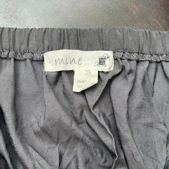 🌸3/$30🌸mine | Grey dress with belt and front zipper - Picture 6 of 10